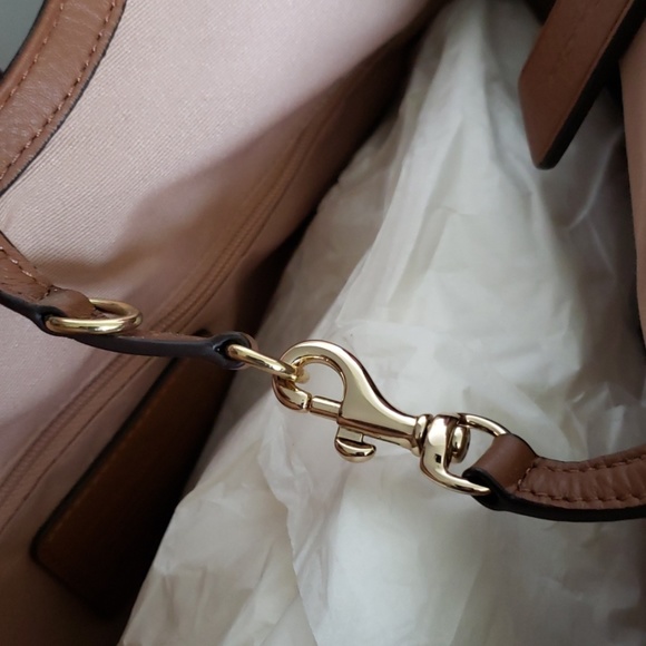 Coach handbag - Picture 8 of 8